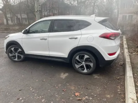Продаётся hyundai tucson 2015 года выпуска ✔️ компактный кроссовер с автоматической коробкой передач... - фотография