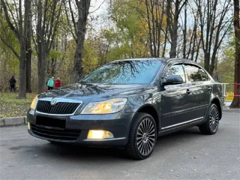 Продам :
Skoda octavia
Год выпуска 2009
Пробег 200 000 км
Привод передний
Коробка автомат
Двигатель ... - фотография