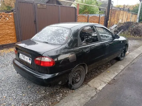 В продаже daewoo ланос мотор 1.4 не дымит, не троит. кольца, клапана, маслосъёмные и т. д новые. жел... - фотография