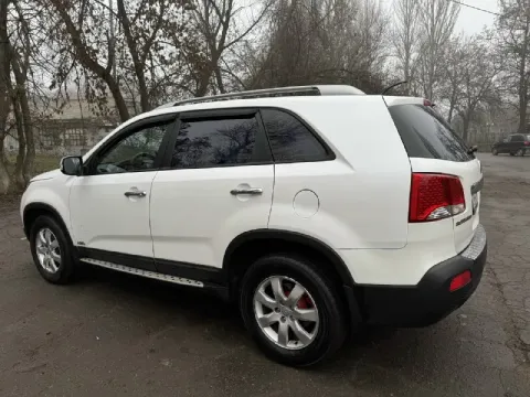 Продаю kia sorento пробег: 283т, на 240т замена двигателя на новый год выпуска: 2011 двигатель: 2.4 ... - фотография