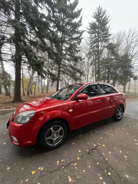 Продам kia rio ii
Год выпуска:2011
Пробег, км:189 000 (оригинал)
Двигатель: 1.4 на механике, заводит... - фотография
