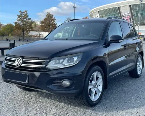 Volkswagen tiguan - год 2012 - двигатель / бензин - объём 2.0 4motion - кпп / автомат aisin - пробег... - фотография