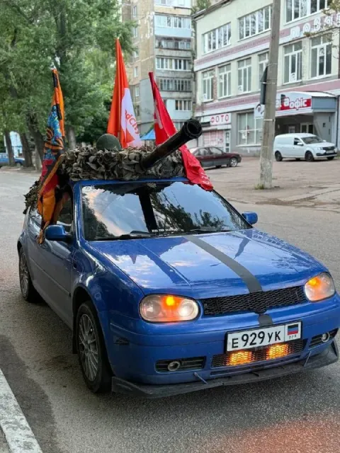 В продаже volkswagen golf mkiv 1999 год. цена:315000 (небольшой торг) пробег: 405.000 1.6 akl ( 8 кл... - фотография