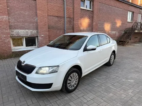 Продам skoda октавия а7 2016 г. , 1.6 автомат. авто моё личное, на учёте на меня. продажа только чер... - фотография