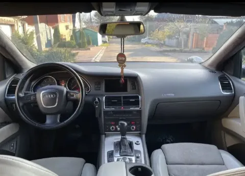 Продам audi q7 4l 3.0tdi двигатель bug самый надёжный в линейке, чувствует себя отлично. топливная п... - фотография