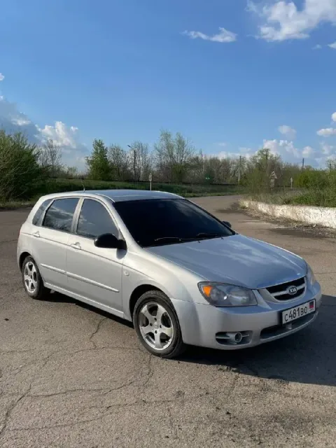 Продам kia cerato 2006г 1.6.пробег 203т км. Машина полностью обслужена, мотор в отличном состоянии, ... - фотография
