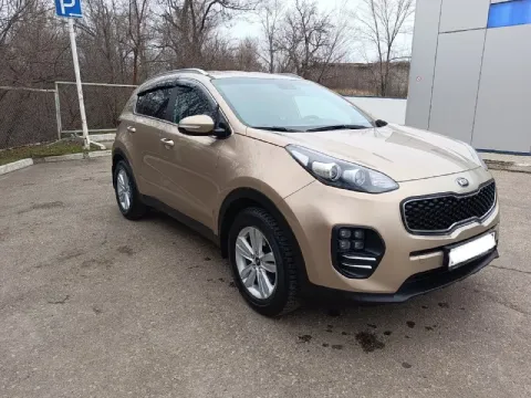 Продам kia sportage  2017год(декабрь месяц). Двигатель 2.0.передний привод. Коробка автомат.
Автомоб... - фотография