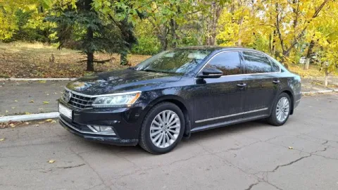 Volkswagen passat se. год 2016. пробег 155тыс. км. цена 2.100. +79493437101. двс 1.8tsi. 7-ми ступен... - фотография