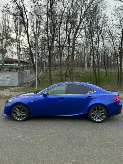Продам lexus is250. 2014г. официал, не привезенный. состояние отличное. по тех. части без посторонни... - фотография