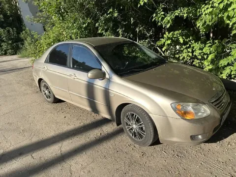 Продам kia церато, 2007г. В, двигатель-1,8л, коробка автомат. Пробег: 230 000км, я собственник. Авто... - фотография