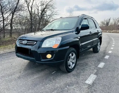 🚗‼️Продам kia sportage рестайлинг 2009г‼️
2.0 Бензин
-Полный привод 4х4
-Коробка автомат работает ид... - фотография