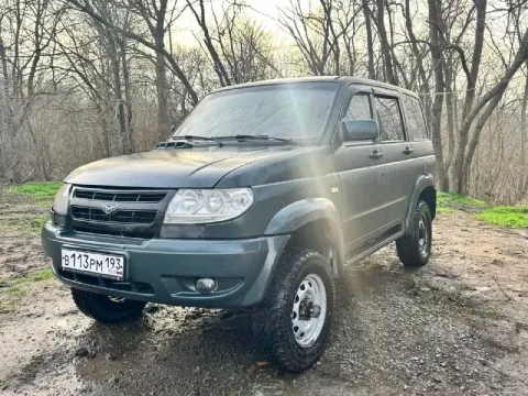 Продаю уаз патриот 2006 г выпуска ходовая целая, рабочая трансмиссия в рабочем состоянии тоже все ра... - фотография