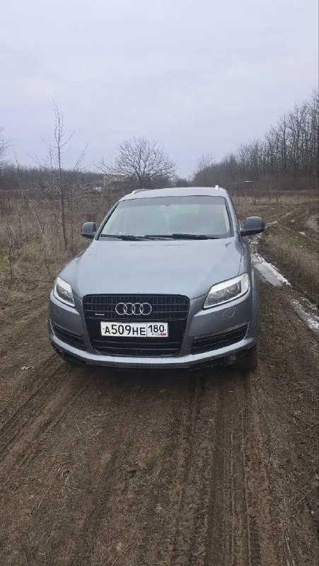 Продам audi q7 3.0tdi 2006г. в двигатель bug чувствует себя отлично. + еще один мотор в довесок ( пр... - фотография