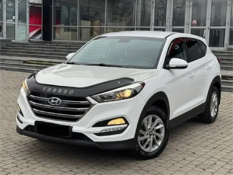 Huyndai tucson официал 4wd (подключаемый полный привод ) 2016 год выпуска двигатель 2.0 бензин короб... - фотография
