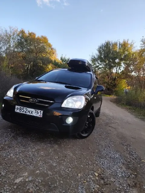 Kia carens 2010г. 7 - местный 118 тыс пробег. Объем 2.0 акпп простой надёжный. 1145000тыс, руб. Торг... - фотография