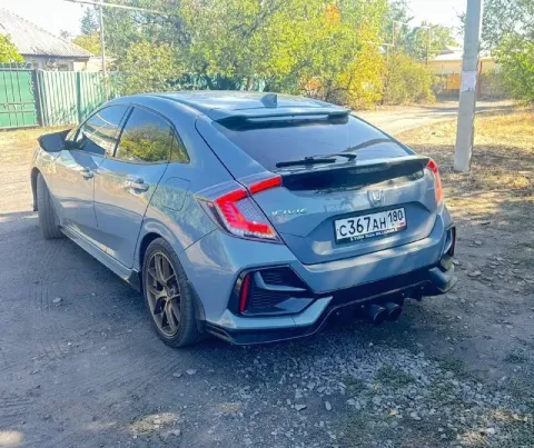 Продам honda civic x 2021г hatchback двигатель 1.5 (182 л. с) пробег 60 тыс коробка: акпп комплектац... - фотография