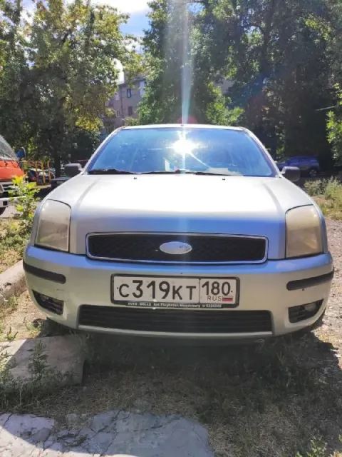 Ford fusion 2003 года 1.6 л. , механика 101 л. с. в одной семье 8 лет ❤👨‍👩‍👧🚙. отличное состояние дл... - фотография