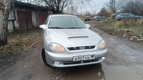 Срочно! Ланос 2006г 1.5 механика, пробег 170тыс. Кондиционер, гур, все 4 эл. Стеклоподьемники, сзади... - фотография