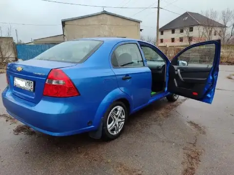 Здравствуйте продам chevrolet aveo 2009 года. Автомобиль в отличном состоянии не имеет ни рыжики ни ... - фотография