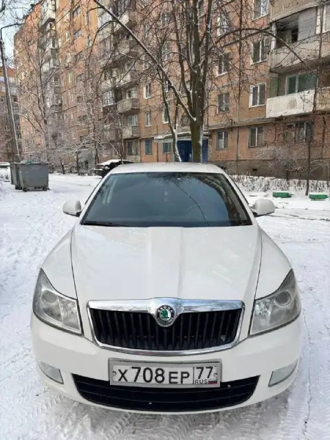 Skoda octavia 2013г. , 1.6 акп, пробег 195.000 км. (не скручен), 1 хозяин с 2014 года.
Без дтп, в та... - фотография