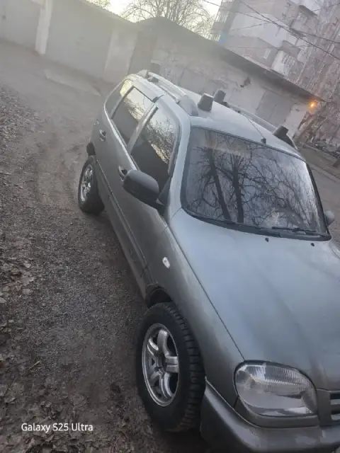 Нива chevrolet
2007 Год
Пробег 357 708
Цена 415 000 торг
Автомобиль обслужен в зиму.
За машину не ст... - фотография
