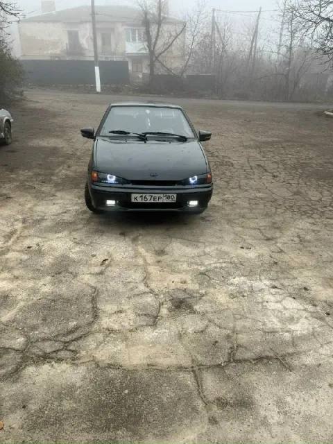 В продаже ваз 2113🔥🔥🔥 год 2007 машина на мне на 180, дкп напишем резина зима на ваз дисках двигатель... - фотография