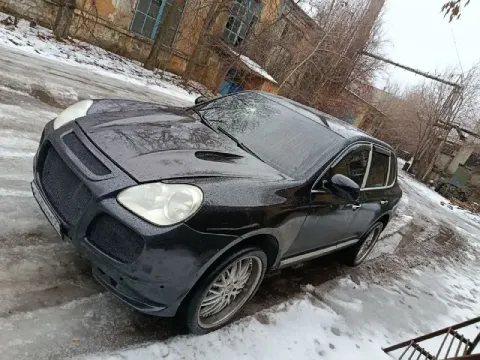 Продам порше кайен 2005 год, 4,5 объём, мотор гильзован, коробку заменил, ходовую полностью сделал,... - фотография