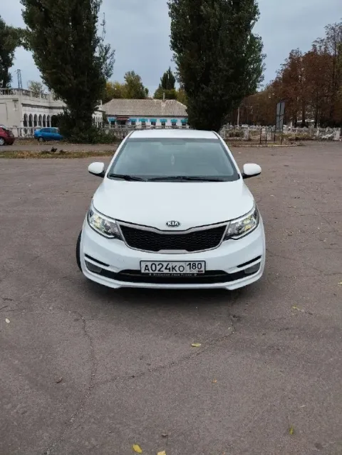 Продам kia рио 3 2015года выпуска ( рестайлинг)пробег 205т. Км. В хорошем состоянии, авто обслужено,... - фотография