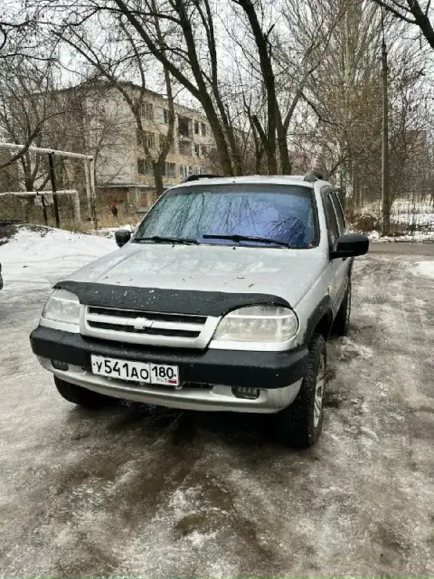 Нива chevrolet год 2005 по учету я хозяин, проблем переоформить нет. Цена 610.000 р. Торг. Пробег 22... - фотография