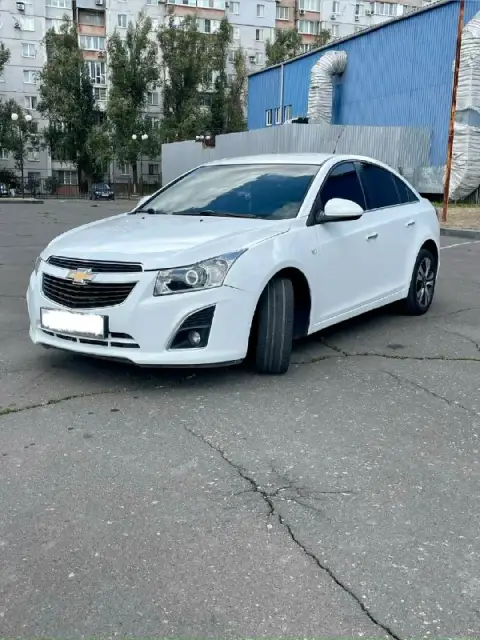 Продам chevrolet круз. 2012 г. (рест) chevrolet cruze пробег - 165 000км. Двигатель 1. 8. Автомат. О... - фотография