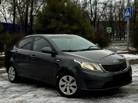 В продаже надёжный семейный автомобиль kia rio 2012 года!
Двигатель работает идеально без посторонни... - фотография