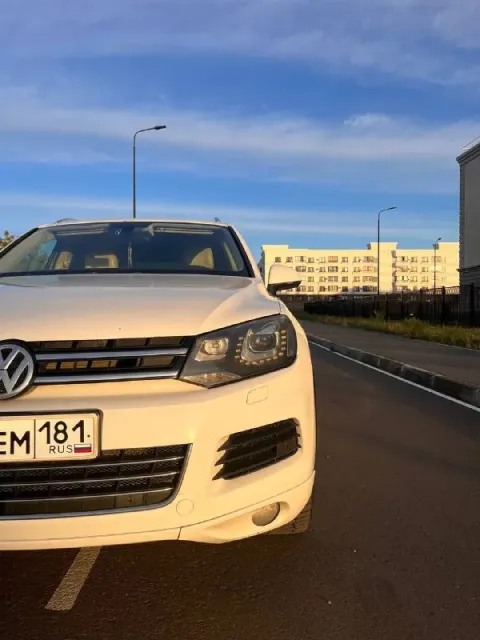 Продам volkswagen touareg 2012 года выпуска: - цена 1.300.000 очень срочно без торга!; - 3.6 fsi vr6... - фотография