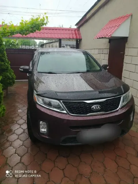 Продам своё семейное авто kia sorento конец 2013г. В в достойном состоянии! Пробег 155 км. Машина бы... - фотография
