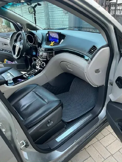 Subaru трибека 2006г. ,3.0 газ-бензин, пробег 224000,машина в хорошем состоянии, задута, обесшумлена... - фотография