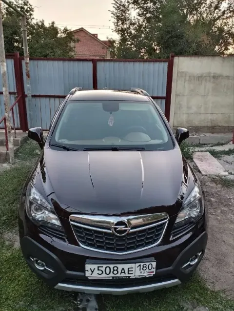 Продам автомобиль opel мокко 2012 года выпуска, куплена в 2013 1.8 л на автомате пробег 110 тыс, ори... - фотография