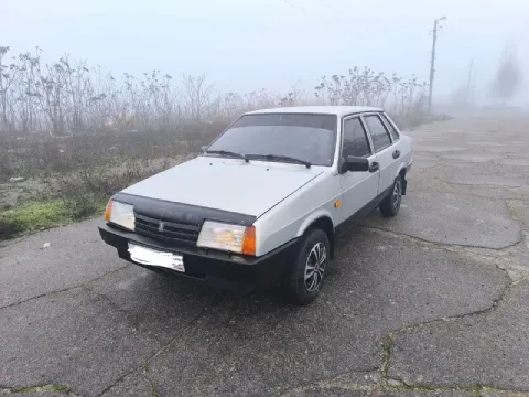 Ваз 21099 год 2002 механика пробег 165000км. продам в хорошем состоянии, владелец один, установлен г... - фотография