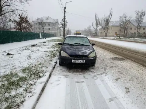 Продам ford фокус первого поколения 2004г,   надёжный автомобиль за небольшие деньги 230000₽, двигат... - фотография