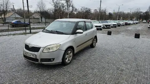 Skoda fabia
Год выпуска: 2007
Тип кпп: механическая
Объем двигателя: 1.4 литра
Тип топлива: бензин
П... - фотография
