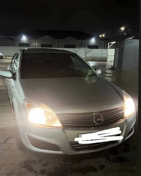 Продам opel астра h 2007 год, автомат, комплектация enjoy автомобиль в отличном состоянии, не крашен... - фотография