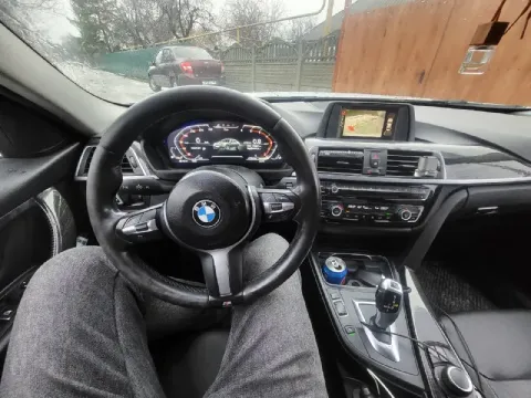 Продам, bmw f30 2017 год, стала на учёт 2016, авто технически в идеальном состоянии, за авто слежу,... - фотография
