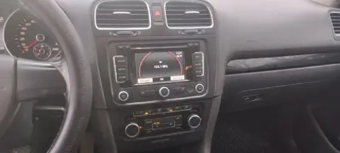 Продам volkswagen гольф 2011г коробка механика, мотор 1.2 турбо 105л. с., один владелец, пробег 180т... - фотография