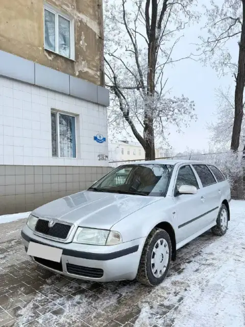 Продам skoda octavia tour
Двигатель: 1.6 mpi̇
Коробка: механика.
Цена: ❗️❗️❗️499.000❗️❗️❗️
Автомобил... - фотография