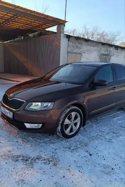 Продам skoda а7,2014 год,1.4 турбо, максимальная комплектация, в идеальном состоянии.1.2млн руб. ,ша... - фотография