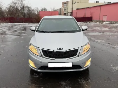Kia rio 2012 года
Объем двигателя 1.6 л, бензин, автоматическая коробка передач.
Пробег 171 000 км.
... - фотография