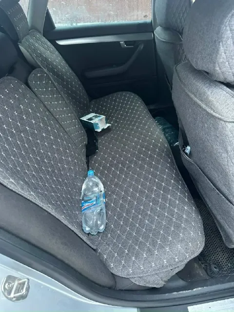 Продам audi а4 б7 2.0 cvt 2005 года пробег 288тыс авто на увереном ходу на хорошей зимней новой рези... - фотография