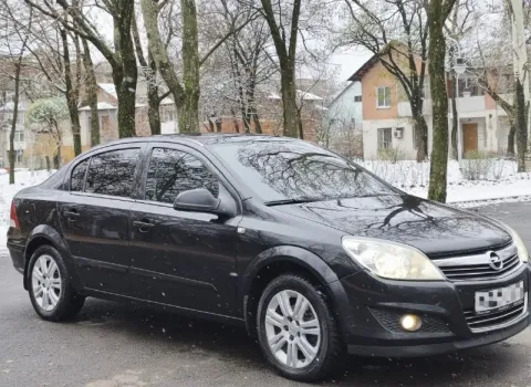 💶 цена:685.000 торг 📮 город:донецк 🚘 марка / модель: opel astra h 📅 год выпуска:2011 📊 пробег:194.00... - фотография