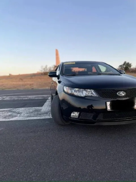 Продам автомобиль. Я владелец, любое переоформление kia cerato 2 2012 года 1.6 (126 сил) механика 6с... - фотография