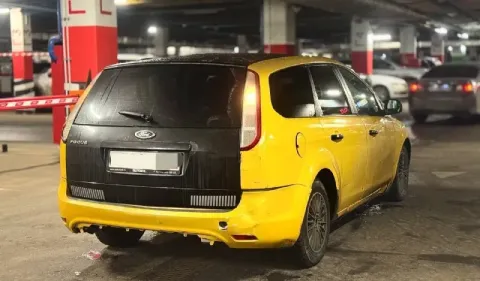 Автор: ford focus 2011г рестайлинг, на идеальном ходу, на кристально чистых документах, на 180 регио... - фотография