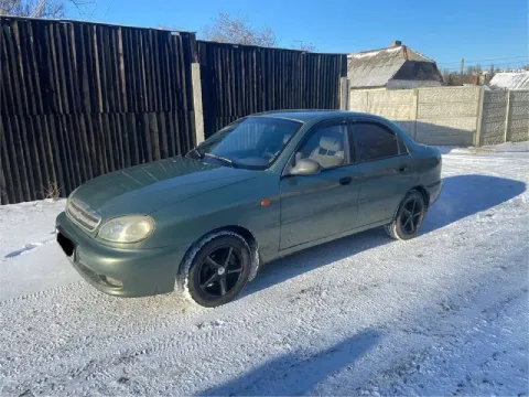 Продам chevrolet ланос 1.5  2008г.   # , коробка без проблем. Масло не берет. Ходовая не гремит, не ... - фотография