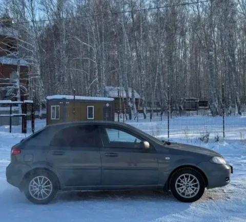 Пpoдам chevrolet лачетти 2009 г. В. , 1.4 объём. Авто в хоpошeм соcтоянии. Oригинальный птс, 2 ключa... - фотография